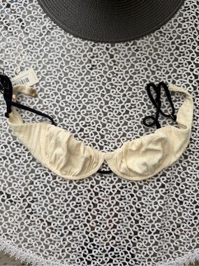 MONTCE X OLIVIA CULPO SET Underwire Bikini Top and bikini bottom withStraps